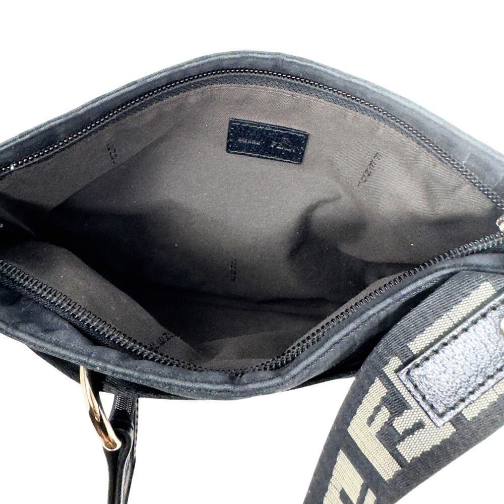 Fendi Baguette Bag Purse RARE FF Logo Zucca Shoulder Black Leather Canvas Zip - Picture 7 of 11